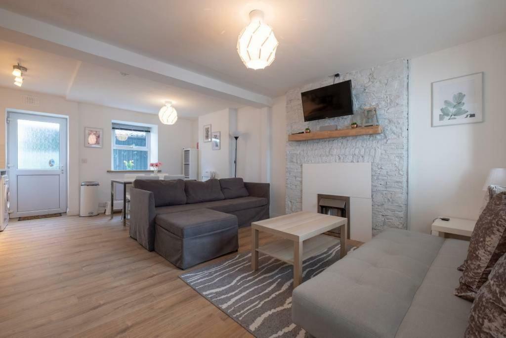 Galway City Cottage Экстерьер фото